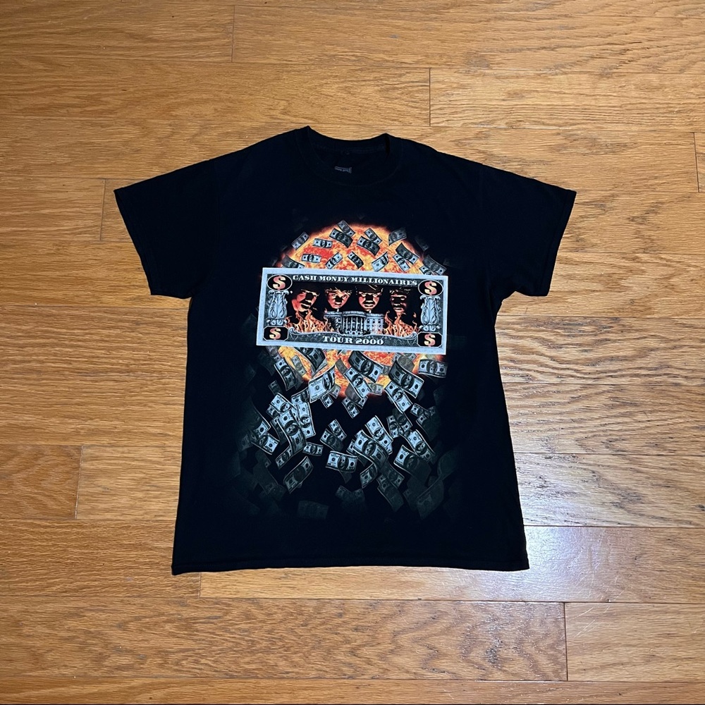 90s inspired Cash money graphic tee